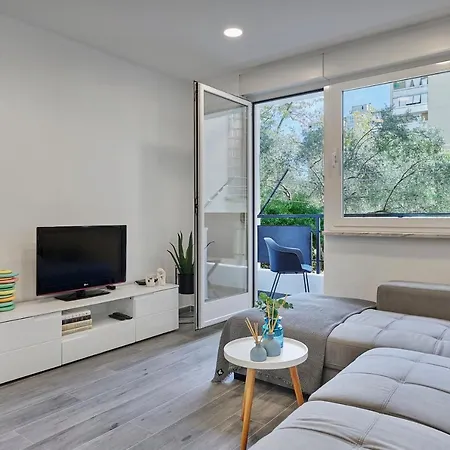 Vanesa Apartment