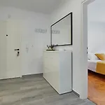 Vanesa * Pula